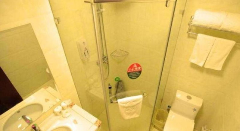 GreenTree Inn Suzhou Wujiang Zhenze Town Zhennan Road Express Hotel, Suzhou, China