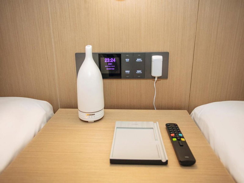 Lavande Hotel Shenzhen East Gate Wanxiang City Guomao Metro Statipn, Shenzhen, China