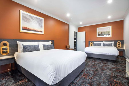Nightcap at Horse & Jockey Hotel Warwick, Warwick, Australia