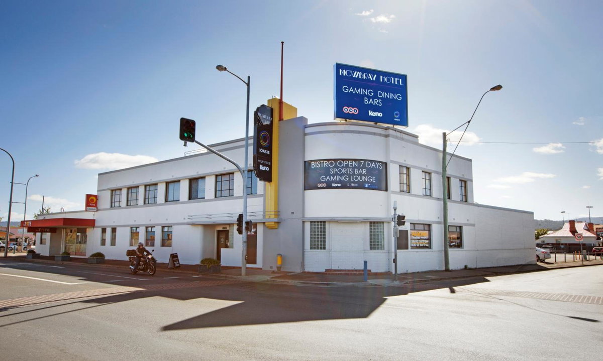 Mowbray Hotel, Australia