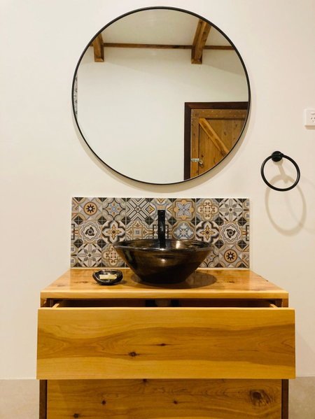 Pilliga Pottery Creative Farmstay, Coonabarabran, Australia