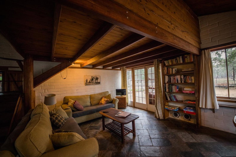 Pilliga Pottery Creative Farmstay, Coonabarabran, Australia