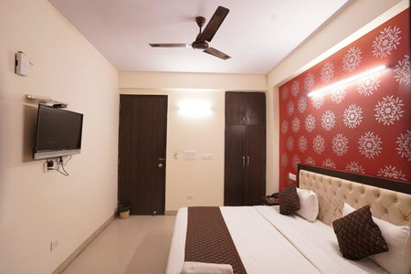 Hotel Tourist Palace, New Delhi, India