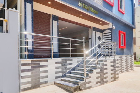 Super Townhouse Gachibowli Near Sky View, Kondapur, India
