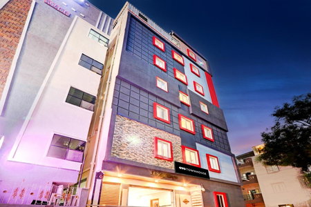 Super Townhouse Gachibowli Near Sky View, Kondapur, India
