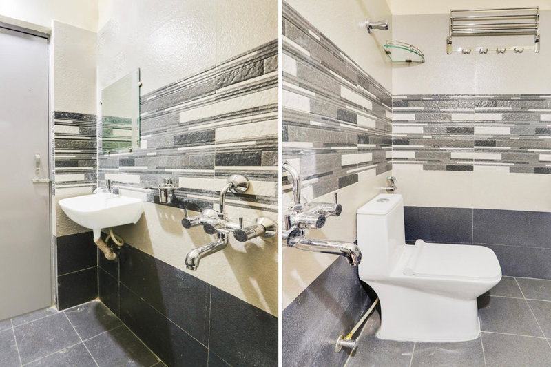 Super Townhouse Gachibowli Near Sky View, Kondapur, India