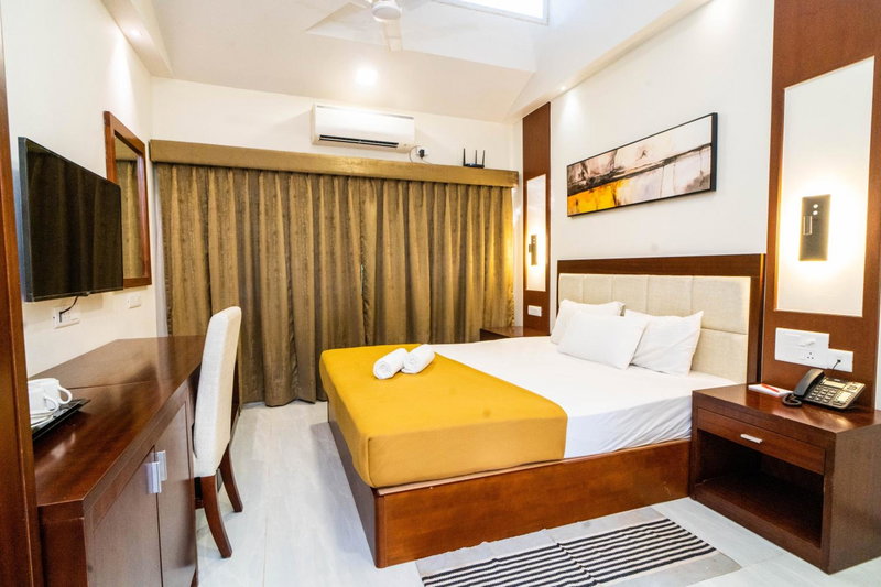 Grande Alpine Hotel, Vagator, India