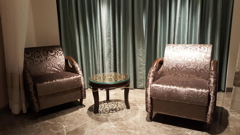 Hotel Peninsula Redpine, Mumbai, India