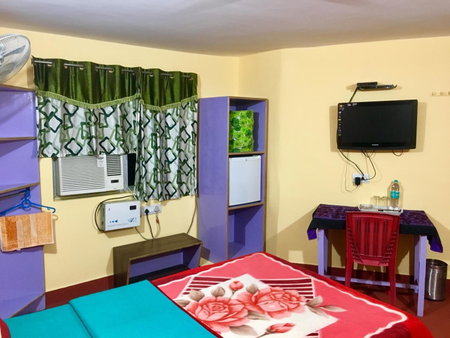 Kundanbazar Guest House, Bodh Gaya, India