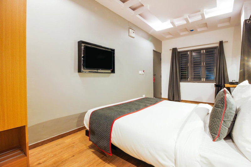 Super Townhouse RCC Sunrise, Hyderabad, India