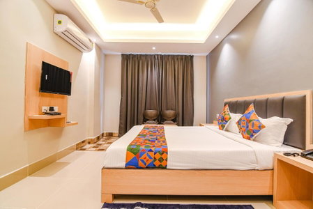 FabHotel JP - Nr Sataragachhi Railway Station, Hāora, India