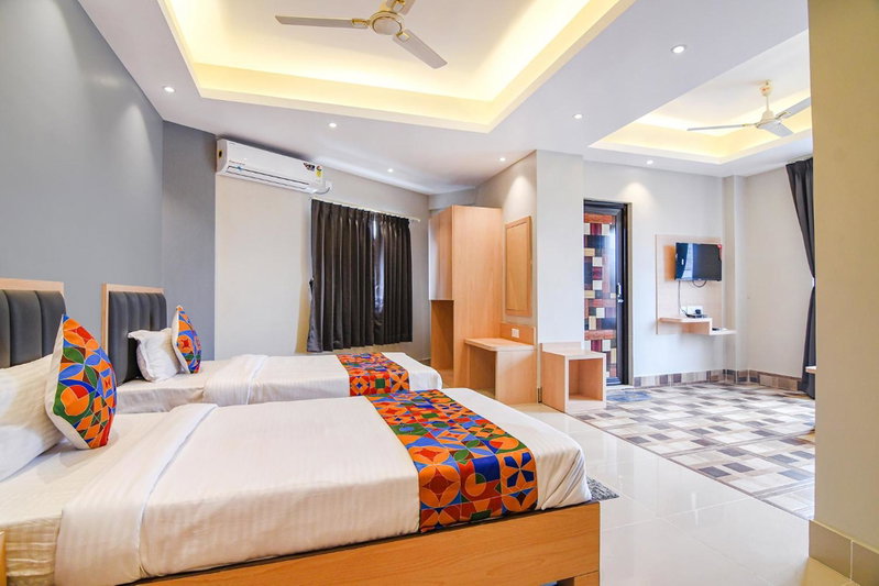 FabHotel JP - Nr Sataragachhi Railway Station, Hāora, India