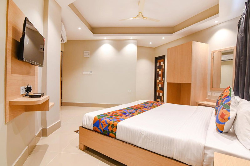 FabHotel JP - Nr Sataragachhi Railway Station, Hāora, India