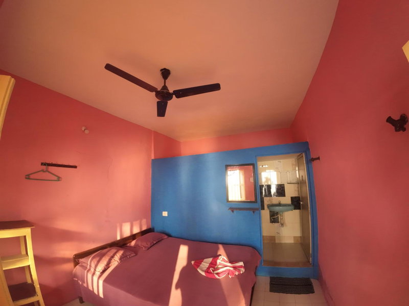 Om Ganesh Guest House Cliffside, Arambol, India