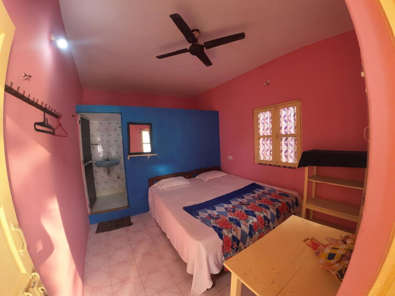 Om Ganesh Guest House Cliffside, Arambol, India