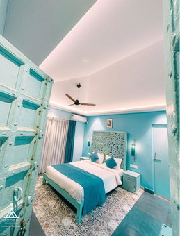 Atmani waterfront resort, Cola, India