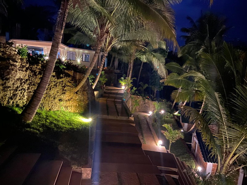 Atmani waterfront resort, Cola, India