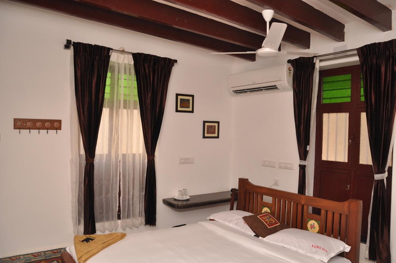 Rams Inn, Thanjāvūr, India