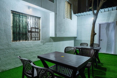Itsy Hotels Iconic, Méribel Village, India