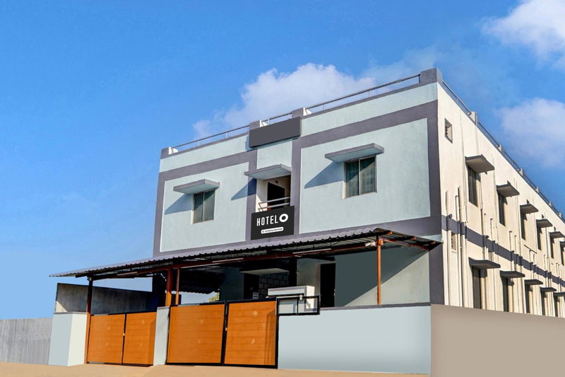 Super Hotel O Okkilipalayam, Coimbatore, India