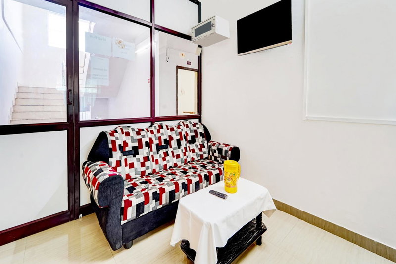 Super Hotel O Okkilipalayam, Coimbatore, India