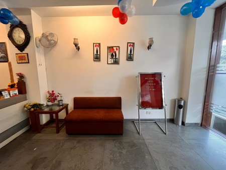 Hotel Gracious - Civil Line, Gurgaon, India