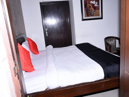 Hotel Flora Inn, Gurgaon, India