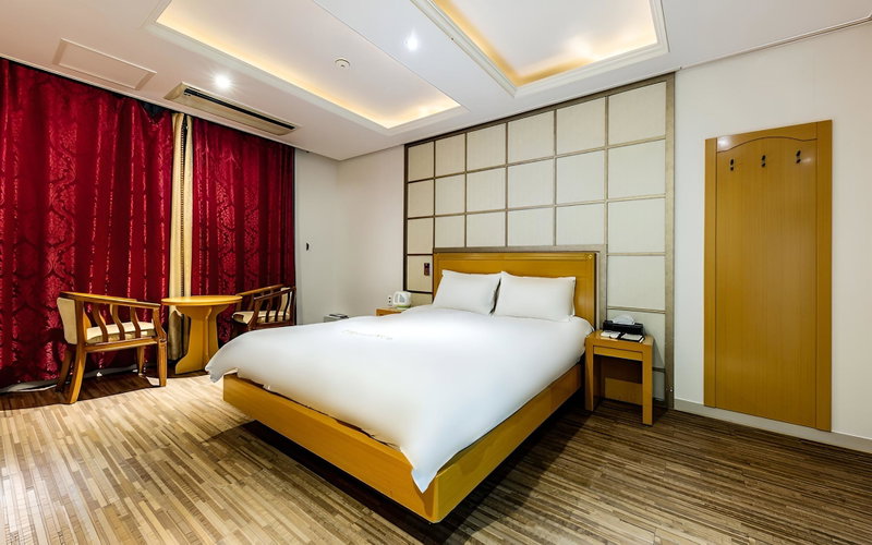 Yeosu Hotel Provence, Yeosu, South Korea
