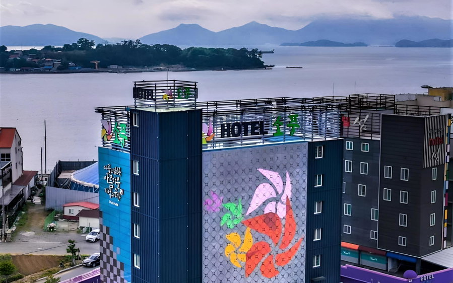 Sacheon Hotel Picnic, Sacheon, South Korea