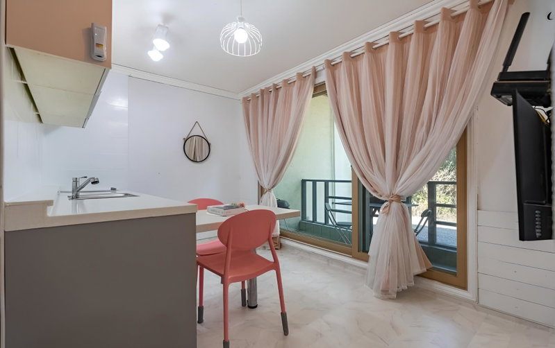 Taean J Story Pension, Taean, South Korea
