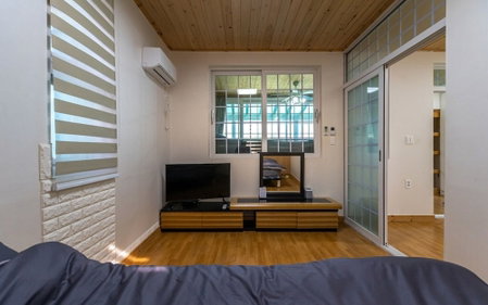 Jeju Ohu Guest House, Seogwipo, South Korea