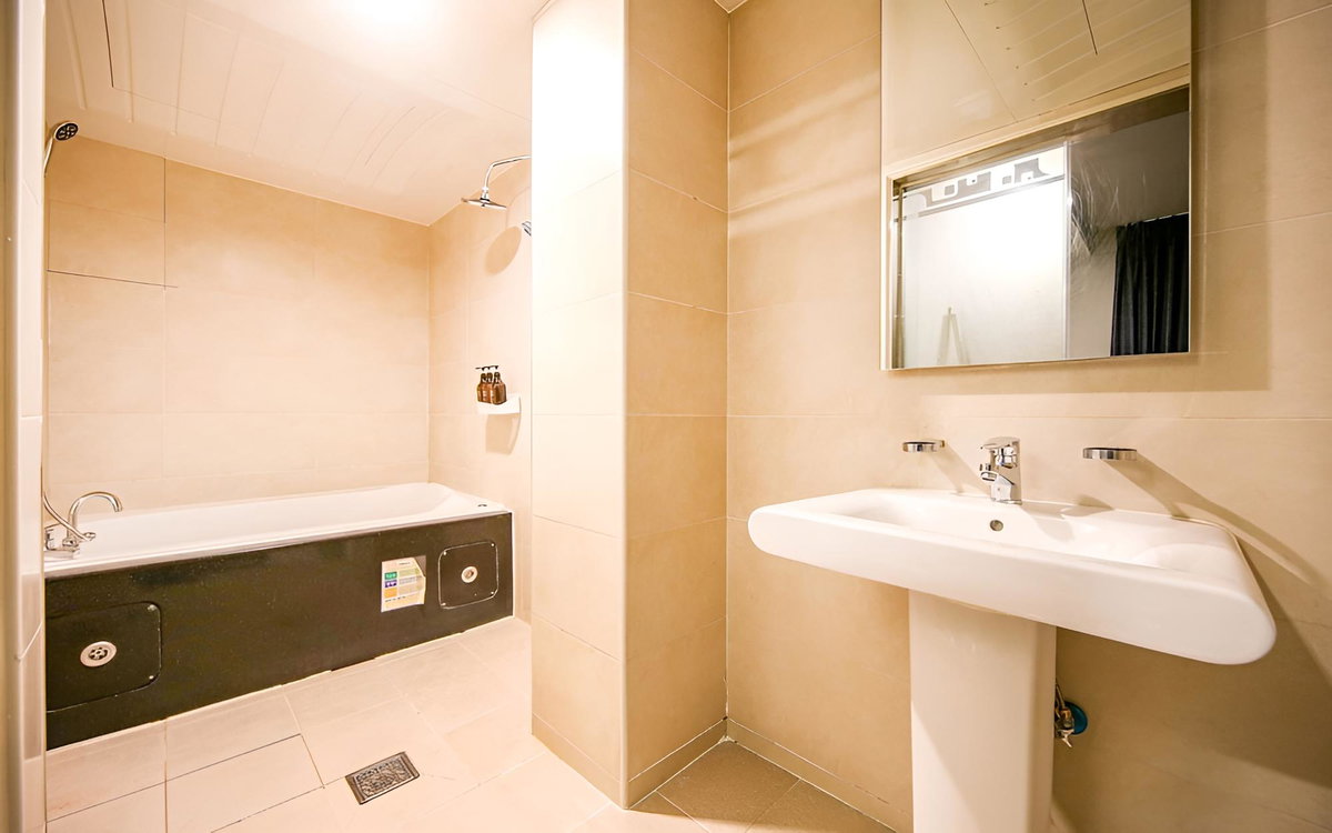 Hotel · Changwon Myeongseo-dong Hotel Bucks, Changwon
