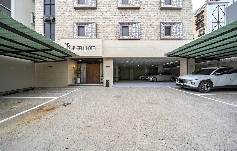Chungju Hotel Fall, Chungju, South Korea