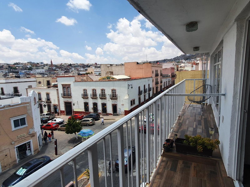 depa #5 recién remodelado en planta alta, Zacatecas, Mexico