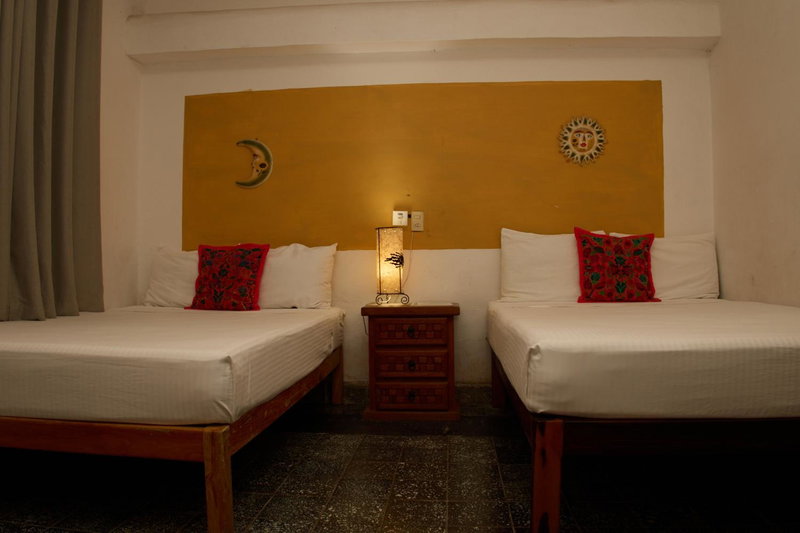 Hotel San Lorenzo, Barra de Navidad, Mexico