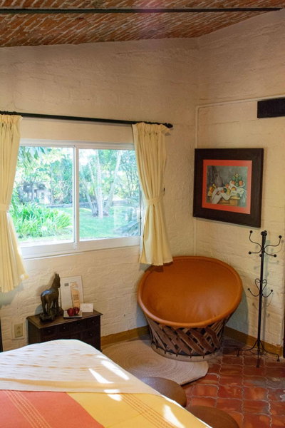 Casa Palomas Bed and Breakfast, San Juan Cosalá, Mexico