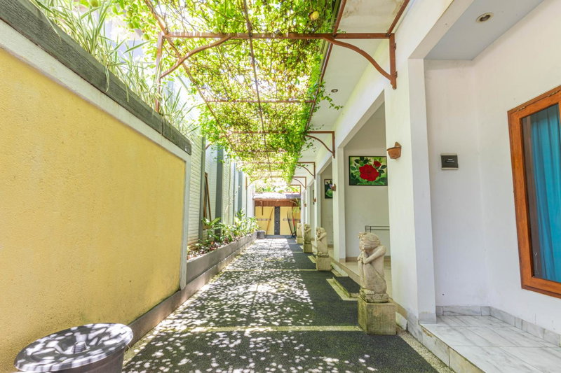 Surf Retreat Villa Sari Bali, Pulukan, Indonesia