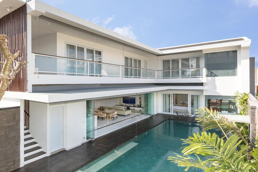 Villa Louis Seminyak by Nagisa Bali, Legian, Indonesia