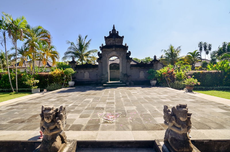 Aneka Lovina Villas and Spa, Buleleng, Indonesia
