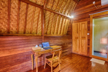 Puri Yalus Bungalow, Nusa Penida, Indonesia