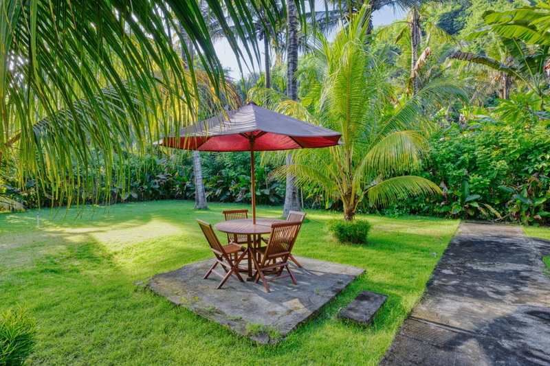 Puri Yalus Bungalow, Nusa Penida, Indonesia