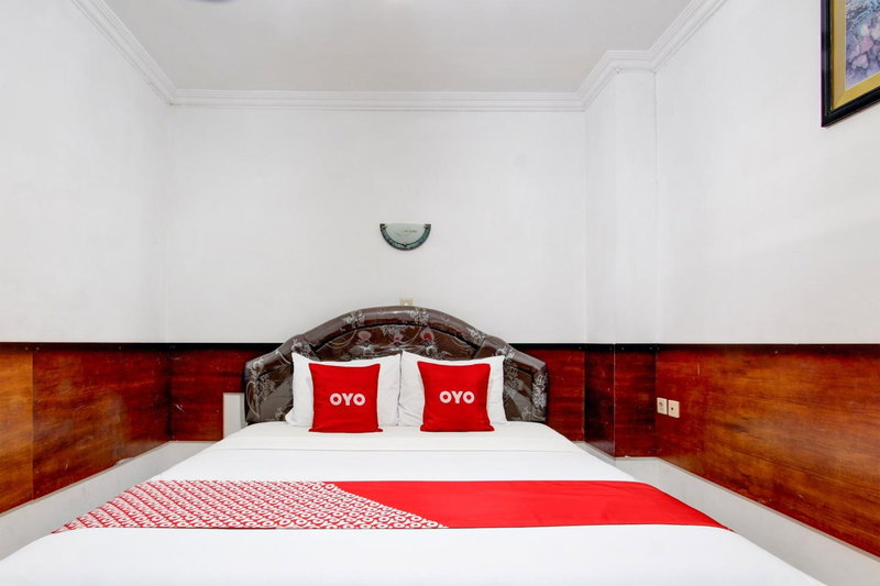 Hotel O Gurita, Solo, Indonesia
