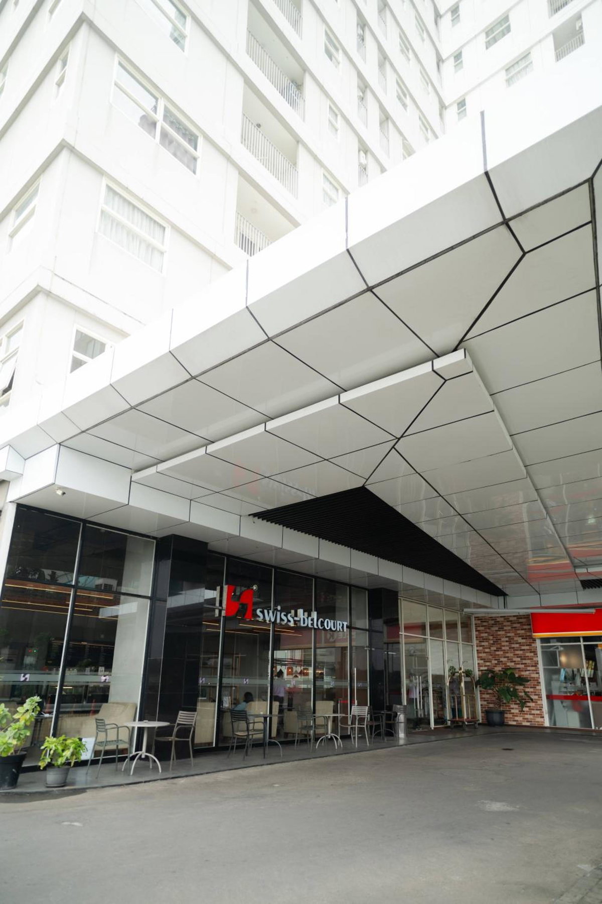 Hotel · Swiss-Belcourt Serpong, Ciater-tengah